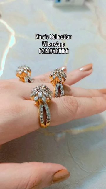 HIGH QUALITY GOLD PLATED RP RINGS 
#highqualityjewellery #elegantjewellery #goldplatedjewellery #fancyrings #minascollection